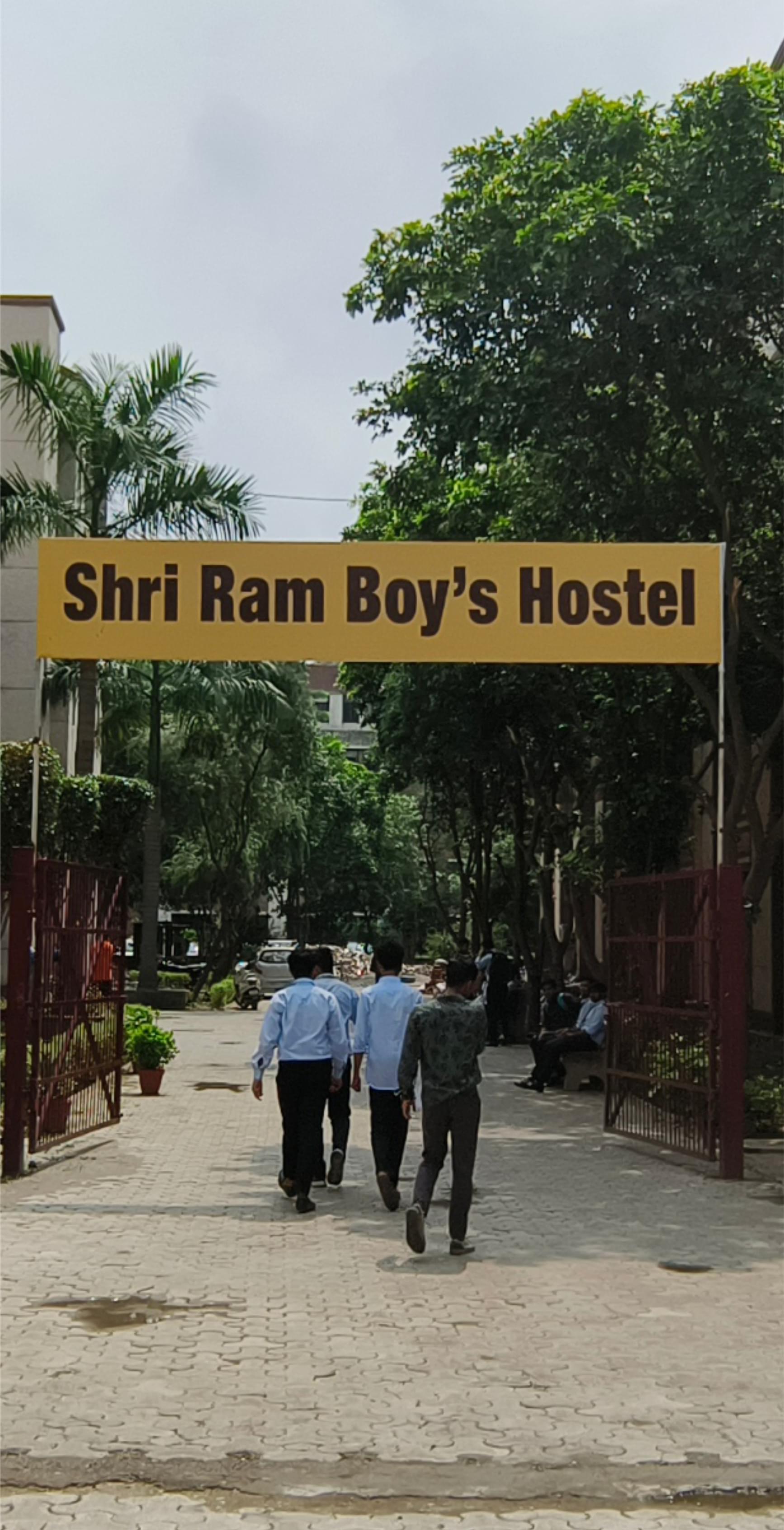 GNIOT Hostel photo 6